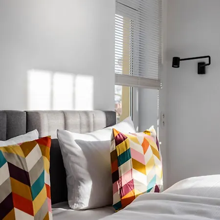 Lägenhet Przytulne I Komfortowe Studia Very Berry W Poznaniu By Renters