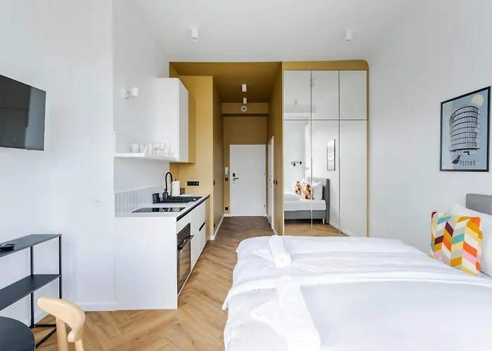 Przytulne I Komfortowe Studia Very Berry W Poznaniu By Renters Poznań