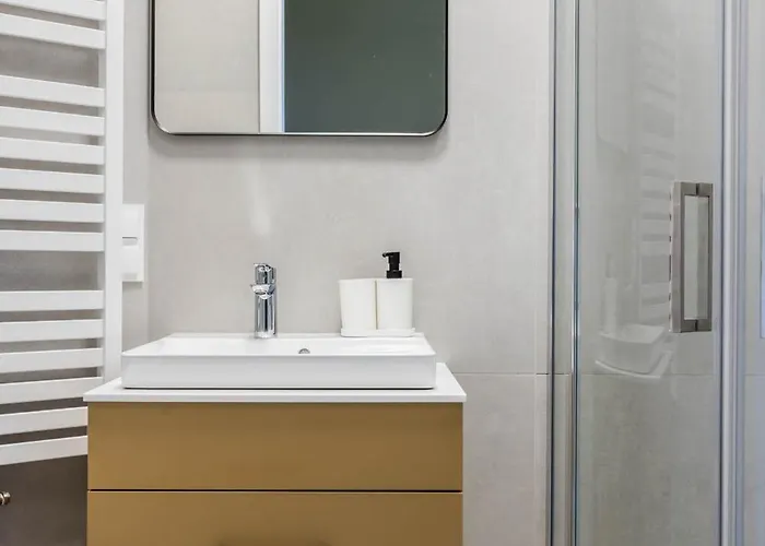 Przytulne I Komfortowe Studia Very Berry W Poznaniu By Renters * Poznań