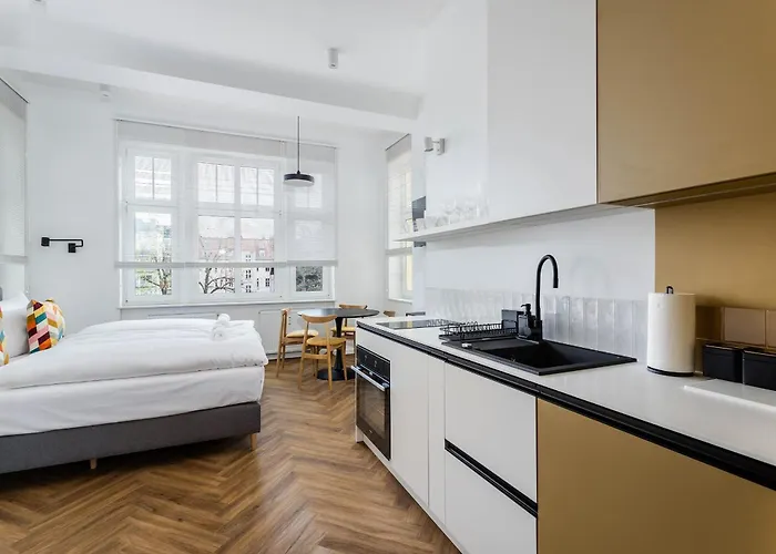 Przytulne I Komfortowe Studia Very Berry W Poznaniu By Renters * Poznań