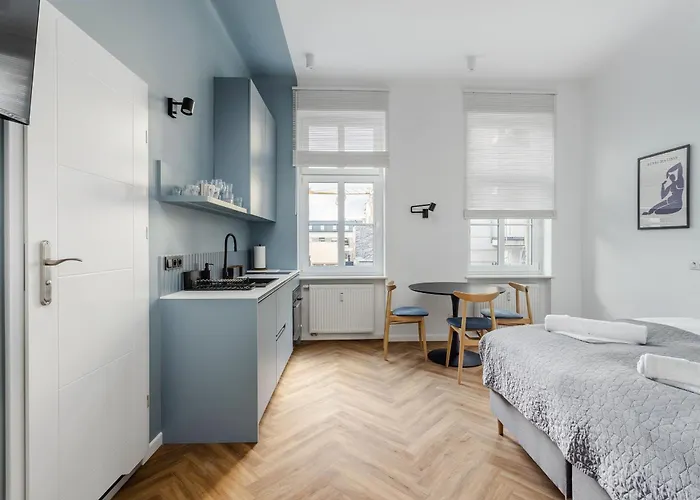 Przytulne I Komfortowe Studia Very Berry W Poznaniu By Renters Appartement *