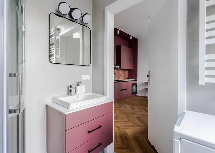 Przytulne I Komfortowe Studia Very Berry W Poznaniu By Renters Appartement *