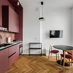 Przytulne I Komfortowe Studia Very Berry W Poznaniu By Renters Apartment Poznan