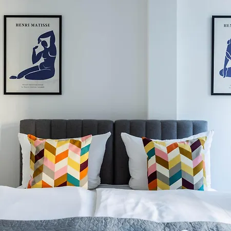 Przytulne I Komfortowe Studia Very Berry W Poznaniu By Renters *