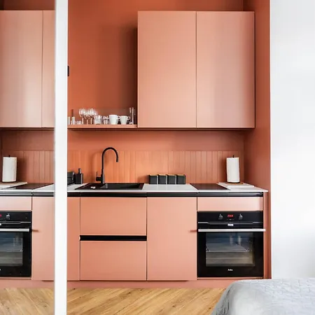 Appartement Przytulne I Komfortowe Studia Very Berry W Poznaniu By Renters *
