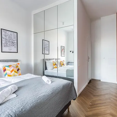 Appartement Przytulne I Komfortowe Studia Very Berry W Poznaniu By Renters *