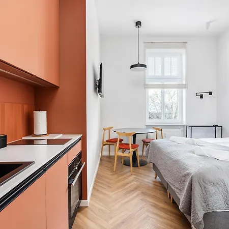 Przytulne I Komfortowe Studia Very Berry W Poznaniu By Renters Appartement
