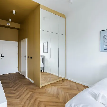 Przytulne I Komfortowe Studia Very Berry W Poznaniu By Renters Poznan