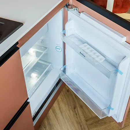 Apartment Przytulne I Komfortowe Studia Very Berry W Poznaniu By Renters