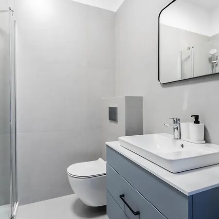 Apartamento Przytulne I Komfortowe Studia Very Berry W Poznaniu By Renters *