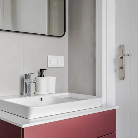 Przytulne I Komfortowe Studia Very Berry W Poznaniu By Renters Апартаменты Познань