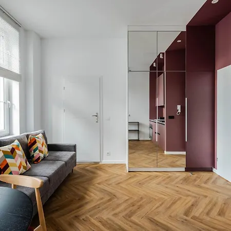 Przytulne I Komfortowe Studia Very Berry W Poznaniu By Renters Poznań