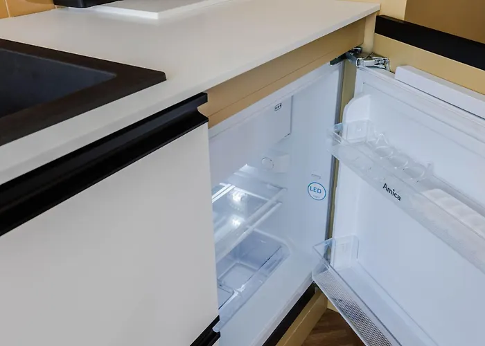 Apartment Przytulne I Komfortowe Studia Very Berry W Poznaniu By Renters