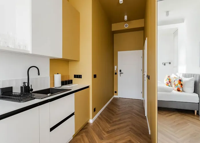 Przytulne I Komfortowe Studia Very Berry W Poznaniu By Renters Apartment *