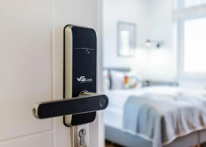 Przytulne I Komfortowe Studia Very Berry W Poznaniu By Renters Διαμέρισμα Πόζναν