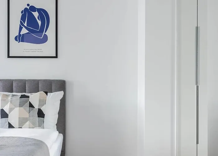 Apartment Przytulne I Komfortowe Studia Very Berry W Poznaniu By Renters