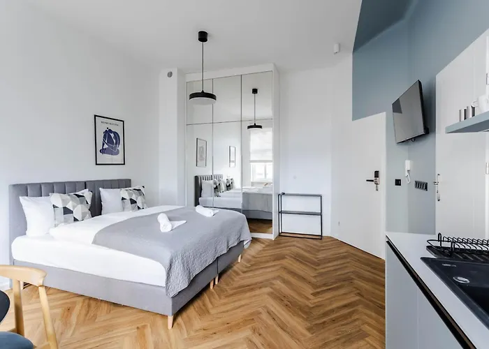 Przytulne I Komfortowe Studia Very Berry W Poznaniu By Renters Poznan