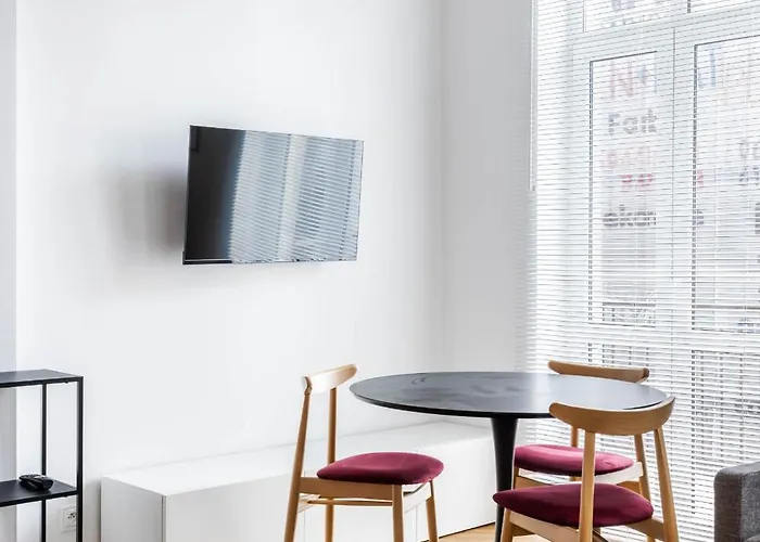 Przytulne I Komfortowe Studia Very Berry W Poznaniu By Renters *